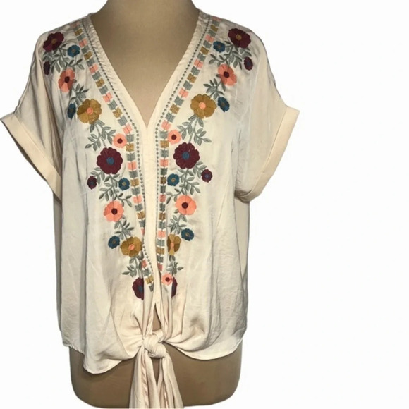 Entro floral embroidered boho cap sleeve top tie front size M - Picture 3 of 11